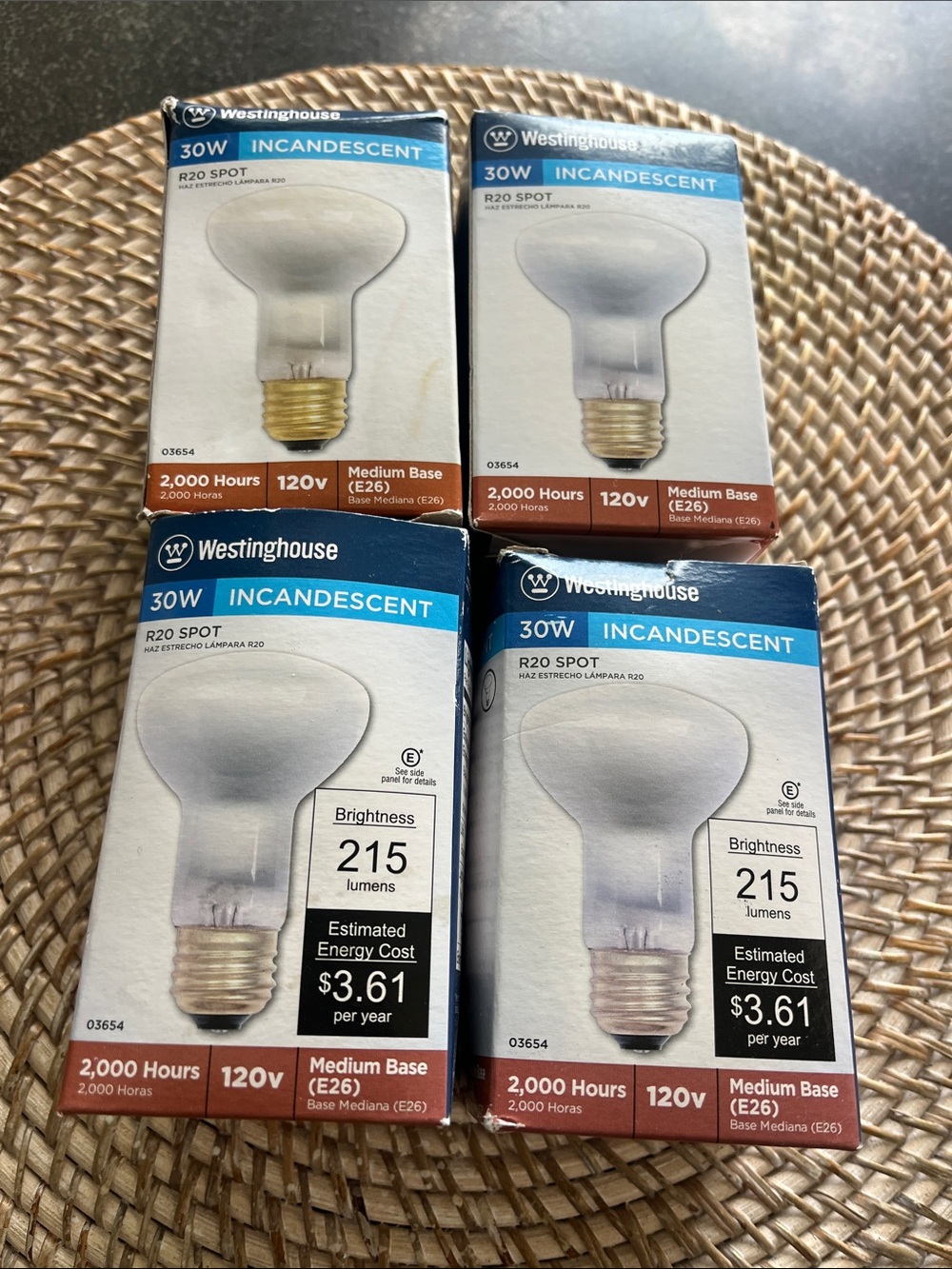 Set of 4 NEW Westinghouse incandescent 30 W 120 V lightbulbs